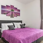 Seabed Rooms1 Pensionat 4*