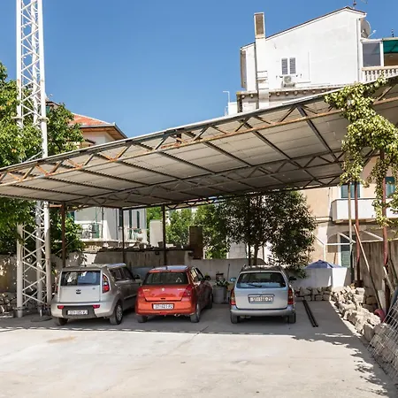 Konukevi Seabed Rooms1 4*