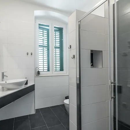 Konukevi Seabed Rooms1 Split