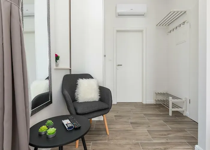 Seabed Rooms1 Guest house